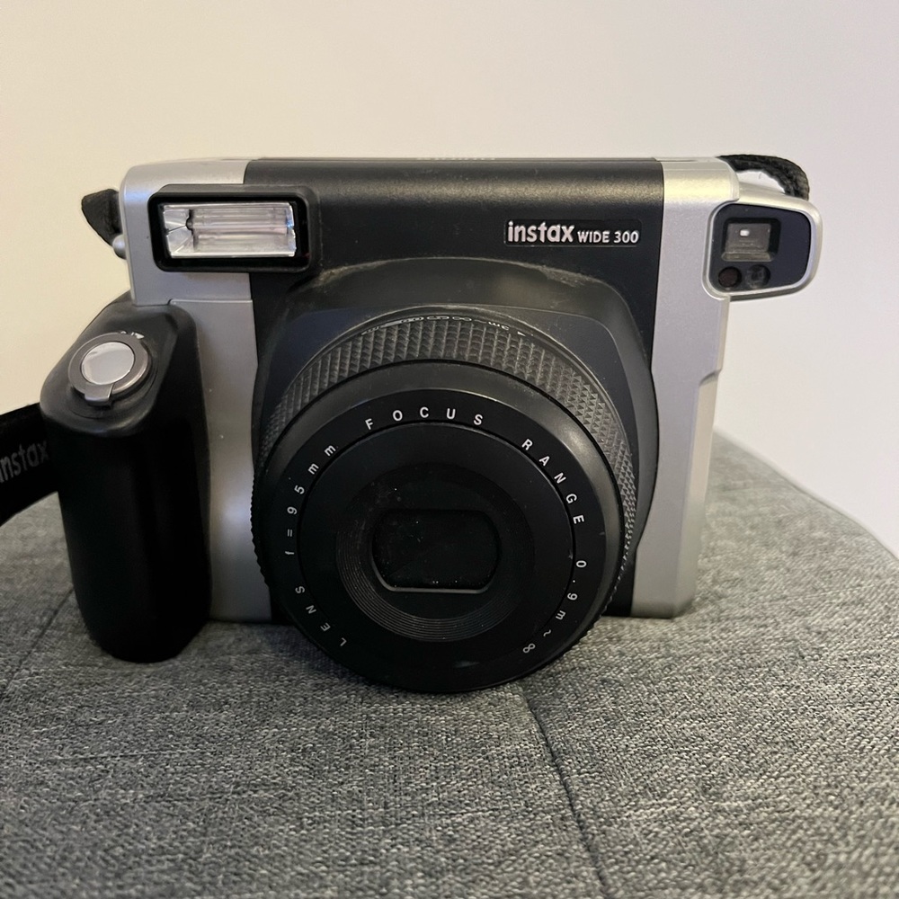 Fujifilm instax camera Polaroid